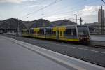 Auf einem weiter hinten besetzten Bahnsteiggleis in Leipzig wendete man am 27.03.15 672 909, 916 & 914.