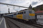 Radexpress Bodensee II. 

140 797 der NeSA mit dem SVG-Wagenpark hat nur eine kurze Zeit zum Einsteigen, da in Konstanz die Bahnsteig mittlerweile gut ausgebucht sind. Konstanz, August 2024.