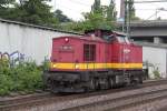 V100-122(202 487-5)bei der Durchfahrt in Hamburg-Harburg.28.07.2012