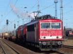 155 234-8 bei der Ausfahrt Richtung Berlin/Seddin im Seehafen Rostock.(06.03.2011)