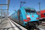 101 016-4 mit IC2213 Binz-Stuttgart Hbf kurz vor der Abfahrt im Rostocker Hbf.(08.05.2011)