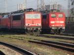 155 183-7+151 139-2 abgestellt im Kombiwerk Rostock-Seehafen.02.10.2011