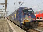 101 101-4 mit IC2213 von Rostock Hbf nach Stuttgart Hbf kurz vor der Abfahrt im Rostocker Hbf.30.10.2011