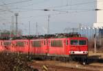 155 018-5 abgestellt in Hhe Haltepunkt Rostock-Toitenwinkel.24.01.2012