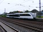 Ein 642 der NordWestBahn ist am 22.08.2010 im Bahnhof von Herne unterwegs.