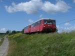 Am 02.und 03.Juni 2012 pendelt der Neustrelitzer 172 001-0/601-7 wieder planmig zwischen Bergen/Rgen und Lauterbach Mole.Bei Bergen/Rgen fotografierte ich den nach Lauterbach Mole fahrenden LVT am