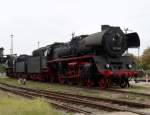 03 1090+50 3694 vom Mecklenburgischen Eisenbahn-und Technikmuseum waren zu den Schweriner Modellbahn-Tagen drauen zur besichtigung.29.09.2012