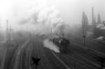 Aus der Schatzkiste...01 518/01 1518-8 mit Güterzug Ausfahrt Saalfeld 30.04.1980 (Bearb.