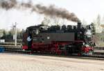 Umsetzen und Wasserfassen der Lok 99 1762-6 in Radebeul am 12.04.2016.