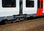 Detailbild des mittigen Jakobs-Laufdrehgestell SF 7500 des HLB 563 802 / 563 902 (94 80 0563 802-8 D-HEB / 94 80 0563 902-6 D-HEB), einer der drei neuen zweiteiligen Hybridtriebzüge (E/Akku) der