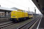 203 309-0 ex DR 112 384-3 der DB Netz Instandhaltung in Hannover Hbf und am Haken hat sie die 740 004-7.