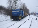 346 020-3 steht mit dem Leerzug von Stendal-Niedergrne in   Hhe Carl Hopp Str.in Rostock.(22.02.10)Fotografiert von I.Pavel 