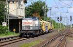 STRABAG 1 203 841-2(ex DR 202 841) brummt hier mit dem STRABAG  Tauberexpress  Stopfexpress 09-3X(99 80 9121 003-4/97 40 71 511 17-0)am heutige Sonntagmorgen durch Jübek bei Schleswig.