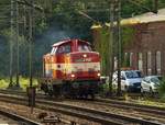 EVB 410 03/ 211 324-9 beim abdieseln Richtung Hamburg Hohe Schaar aufgenommen im Bhf HH-Harburg.