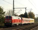 DB 218 399-4 mit Messzug bei der Durchfahrt in Schleswig aufgenommen.