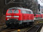 Gastlok aus Kempten in Kiel..218 464-6(Unt/HBX/11.10.04,2.Verl/MKP 14.09.12)dieselt hier gerade in Richtung Bw aus dem Hbf Kiel hinaus.