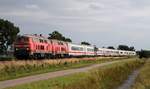 DB 218 315-0 und 340-8 mit dem IC 2374 aus Karlsruhe kurz vor der Einfahrt in Husum.