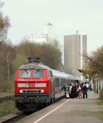 DB 218 344 mit IC 2311 Husum 14.04.2019