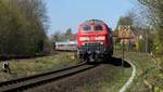 DB 218 473 und 831-6 mit IC 2315 Einfahrt Niebüll 22.04.2019