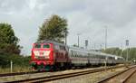 RP 218 402-6 mit dem IC 2375 nach Hamburg aufgenommen in Husum-Nord.