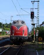 EGP 221 145 auf Rangierfahrt im Bhf Jübek.