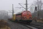 Altmark Rail Litra MY 1149/1227 008-0 hat hier auf ihrem Weg zurück den Railservice Trolje 9986 9881 412-1 und ihre beiden Kgs-z Wagen am Haken und dieselt hier gemütlich durch Schleswig.