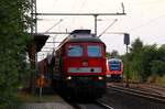 Der wohl letzte Marschbahnumleiter in diesem Jahr kam in Form von 232 587-6 und musste im Bhf von Jübek warten da der Lint im Hintergrund Vorrang bekam.