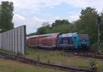 Paribus/NAH.SH/DB 245 215-0 mit dem Dosto RE auf dem Weg nach Westerland kam überraschend....Husum 07.06.2020