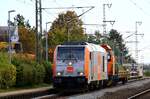 HVLE 246 001-2 mit der Northrail 322 220 127 (ex DSB MK 608) und nem Res Brems/Begleitwagen. Jübek 10.10.2022