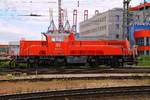 DB 261 036-8 mal als Seitenportrait aufgenommen, HH-Dradenau/Waltershof am Eurogate-Terminal, 29.05.2014