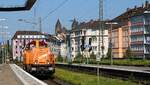 Northrail/IGE  261 310-7 dieselt hier durch den Hbf von Koblenz. 11.09.2023