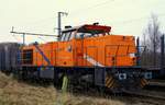 Northrail 275 105-5(Unt/BRV/08.06.12)hilft beim rangieren der Spns5 Wagen bei der Verladung der Holzstämme an der Ladestrasse im Bhf Jübek.