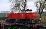 DE (Dortmunder Eisenbahn) 821 oder 273 004-8(MaK G 1203 BB) im Einsatz für die TWE Hamburg Dradenau 02.11.2013 