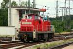 DB 294 594-7 aufgenommen während einer Rangierfahrt im Bahnhof Singen(Htw)(üaVinG).