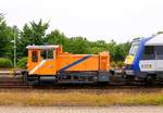 Northrail/NOB 335 106-1(REV/216/29.07.11)im Portrait bei Rangierarbeiten in Husum.