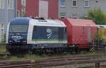 IntEgro 223 152 steht am grauen 30 September 2025 in W�rzburg Hbf.
