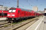 Am 4 Juni 2015 steht 245 005 in München Hbf.