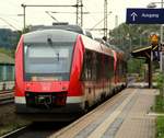 RBSH Lints 648 465/965 und 648 454/954 als RB von Neumünster nach Flensburg hier beim Halt in Schleswig.