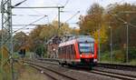 Renn-Lint.....wegen einer Störung/Sperrung im Eiltempo unterwegs der 648  350/850 als RB75 nach Kiel hier bei der Durchfahrt in Owschlag am 01.11.2021