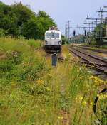 SIEAG/EGP 2248 997-9 steht nun samt Düngermittelzug im Ladegleis am Bhf Jübek.