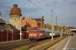 101 122-0 mit dem IC 140 von Berlin Ostbahnhof nach Schiphol (Airport) in Rathenow.