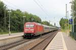 Sandwichgarnitur mit 101 129-5 und am Zugende 101 081-8 sind auf den Weg nach Hamburg.