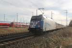 101 060-2(hinten)mit IC 2213 von Ostseebad Binz nach Stuttgart Hbf bei der Ausfahrt im Rostocker Hbf.07.02.2016