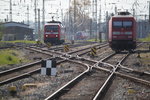 Whrend 120 202-7 im Rostocker Hbf spazieren fuhr schlief 101 019 neben an noch friedlich bis zu ihrem nchsten Einsatz.06.05.2016