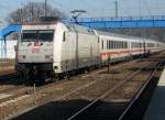 IC 2213 Binz-Stuttgart am 25.Mrz 2010 mit der 101 034 an der Spitze in Bergen/Rgen.