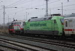 218 497-6+101 088 am Morgen des 21.12.2025 im Rostocker Hbf.