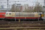 103 222-6 stand am 04.04.2014 bisschen ungnstig im Rostocker Hbf abgestellt.