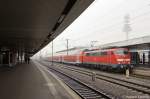 111 085-7 mit dem RE (RE 14009) nach Braunschweig im Hannover Hbf.