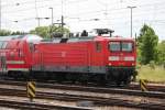 112 105 mit RE 5 von Lutherstadt Witteberg nach Rostock Hbf bei der Einfahrt im Rostocker Hbf.26.06.2015