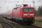 112 105 Mit RE5(RE 4356)von Elsterwerda nach Rostock Hbf bei der Einfahrt im Rostocker Hbf.02.01.2016